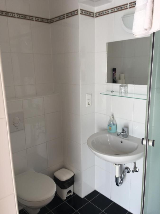 Foter Panzio Hotell Baja Exteriör bild