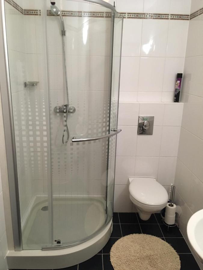 Foter Panzio Hotell Baja Exteriör bild